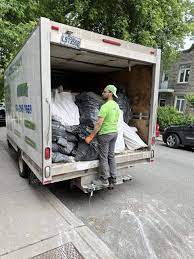 Best Dumpster Rental Services  in Farmingdale, NJ